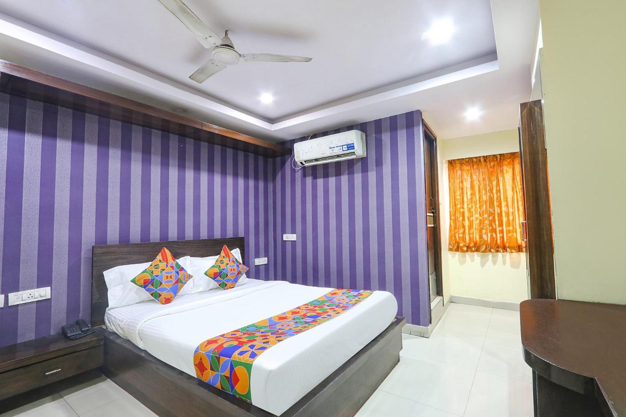 FabHotel Royal Residency Lakdikapul Hyderabad Bagian luar foto