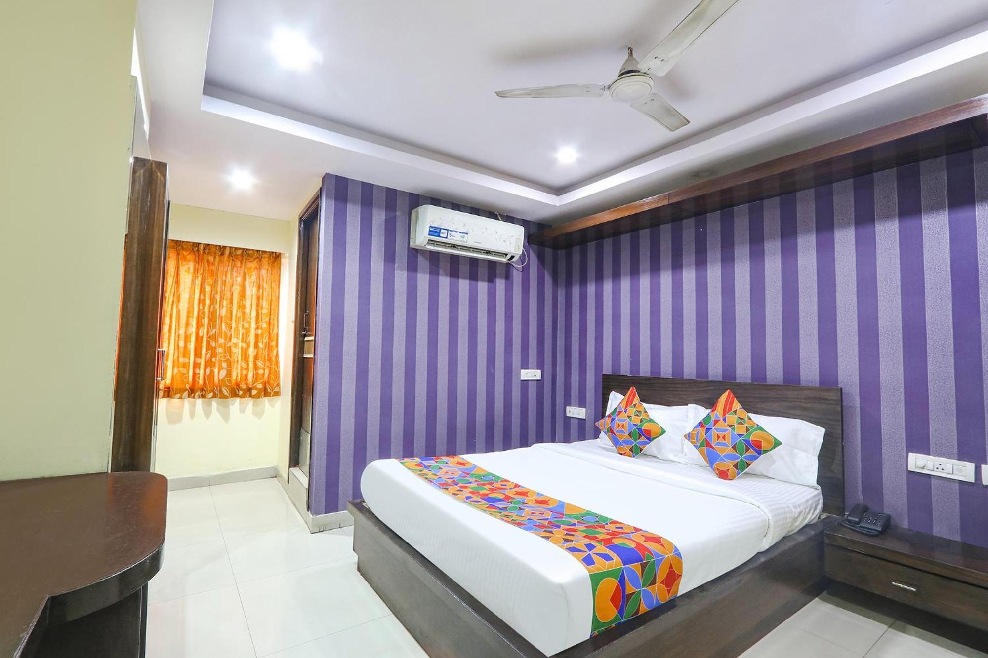 FabHotel Royal Residency Lakdikapul Hyderabad Bagian luar foto